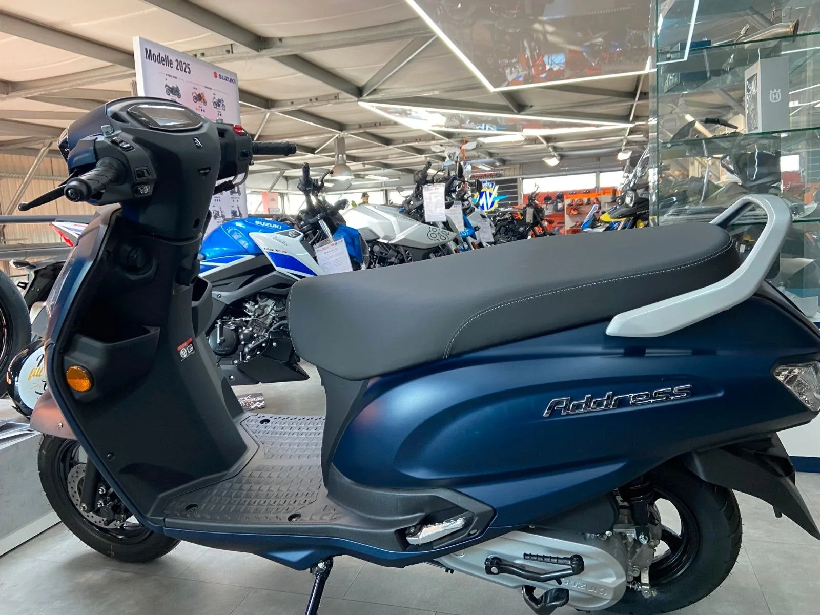 Suzuki Address 125