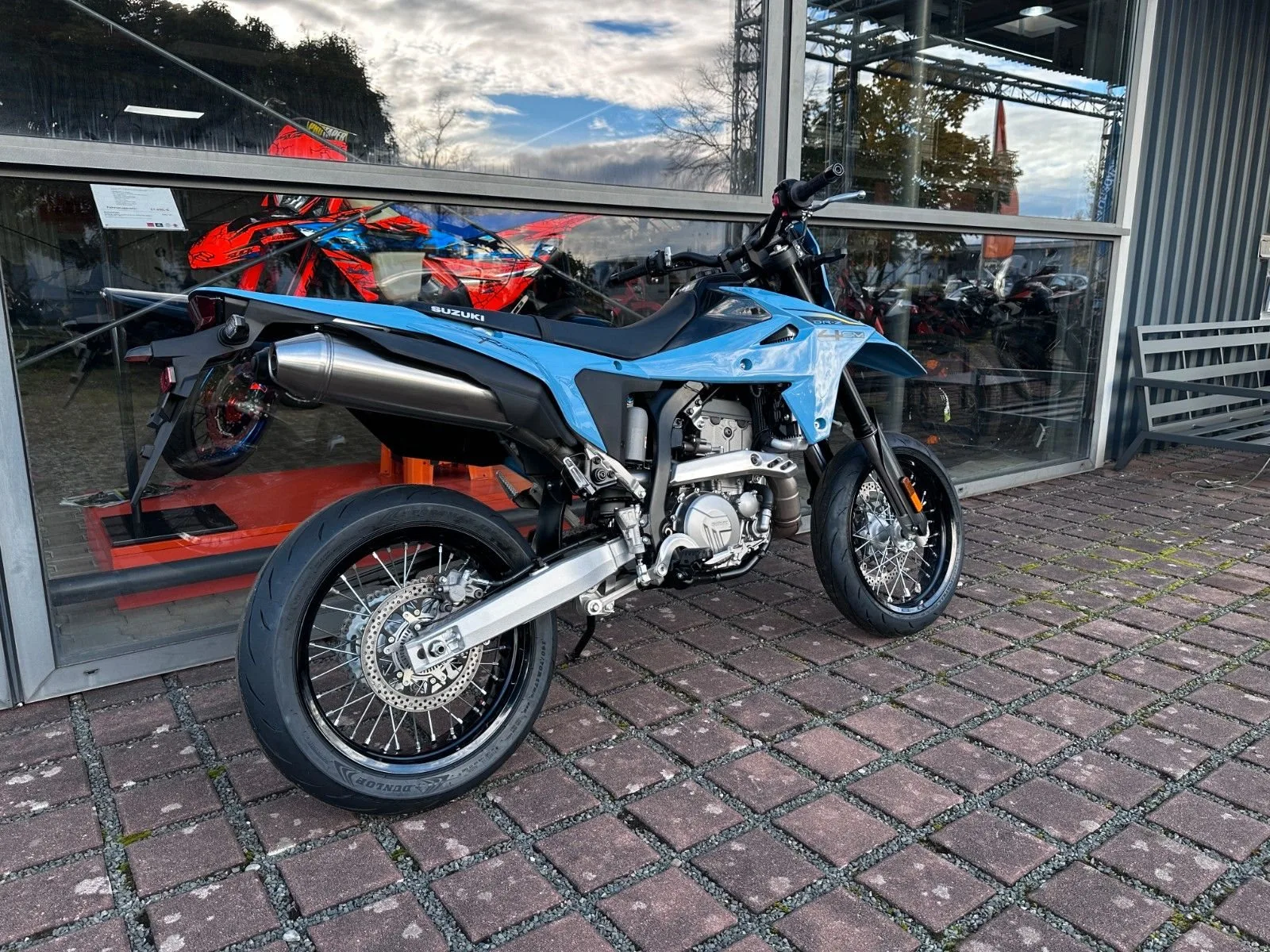 Suzuki DR-Z4SM