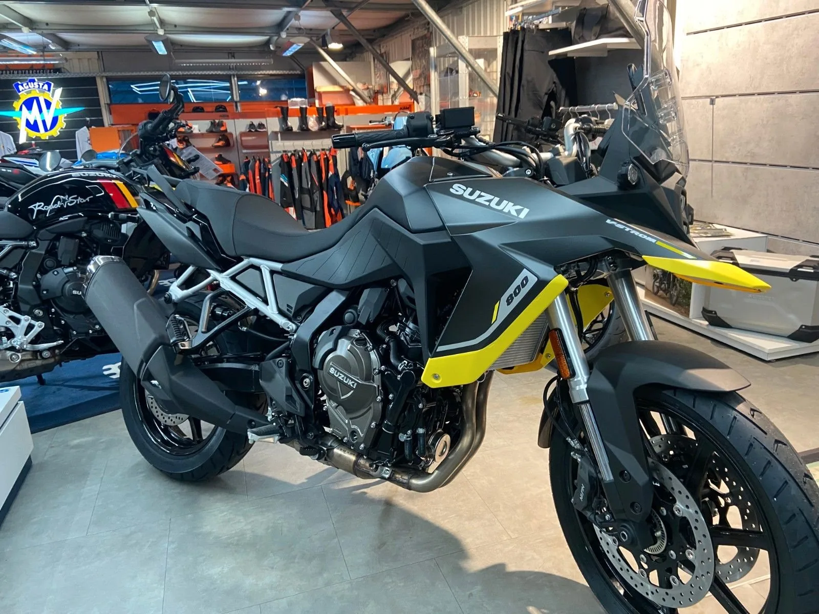 Suzuki V-Strom 800