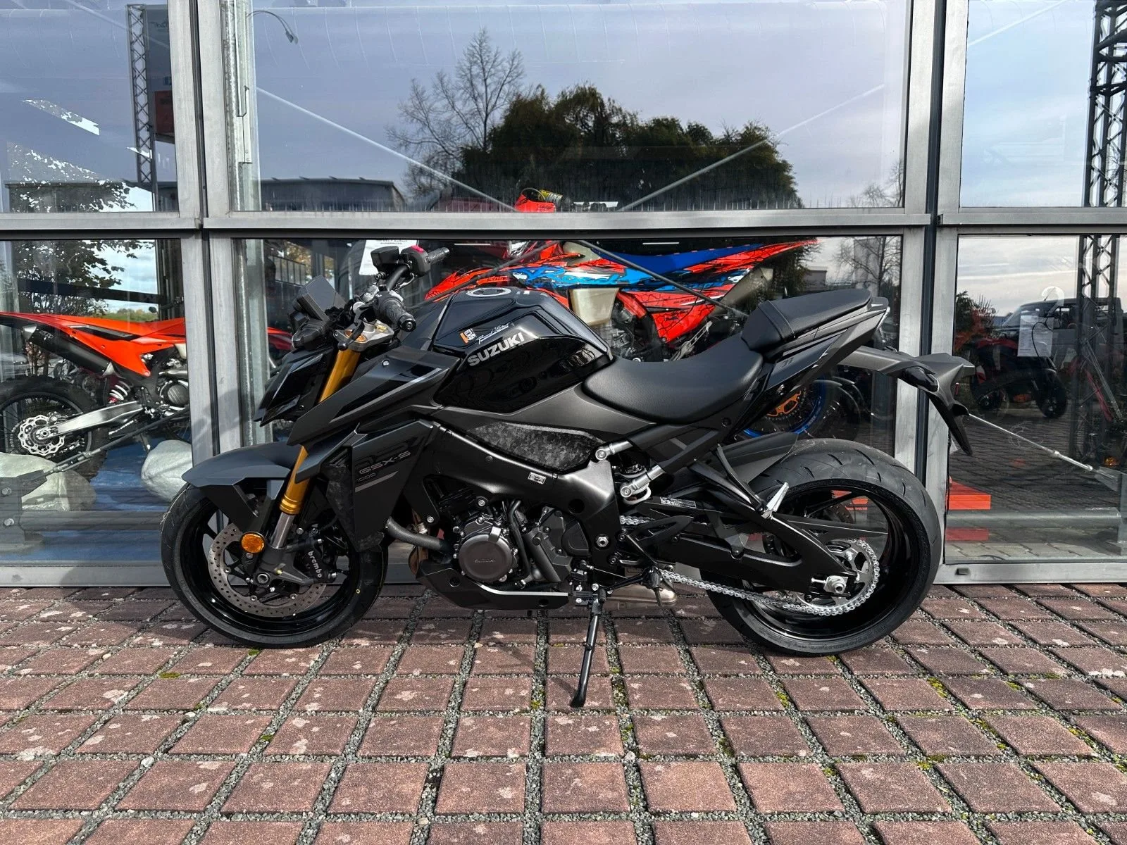 Suzuki GSX-S1000