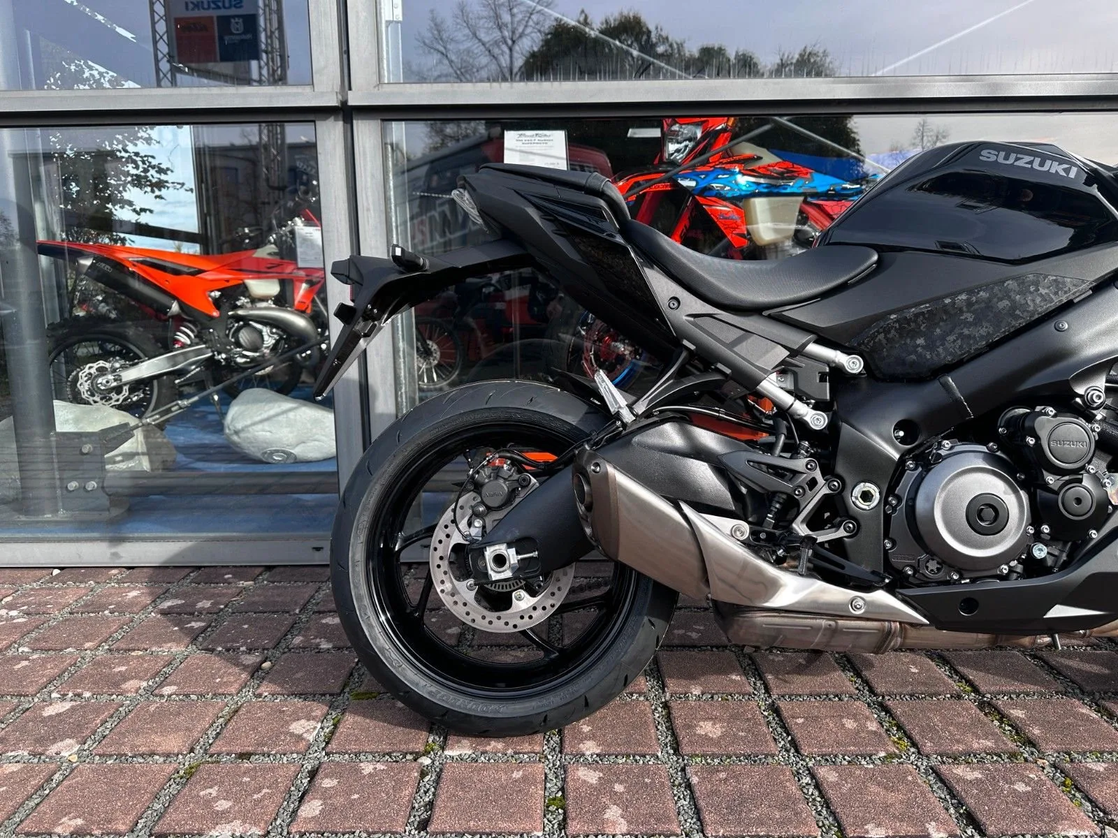Suzuki GSX-S1000