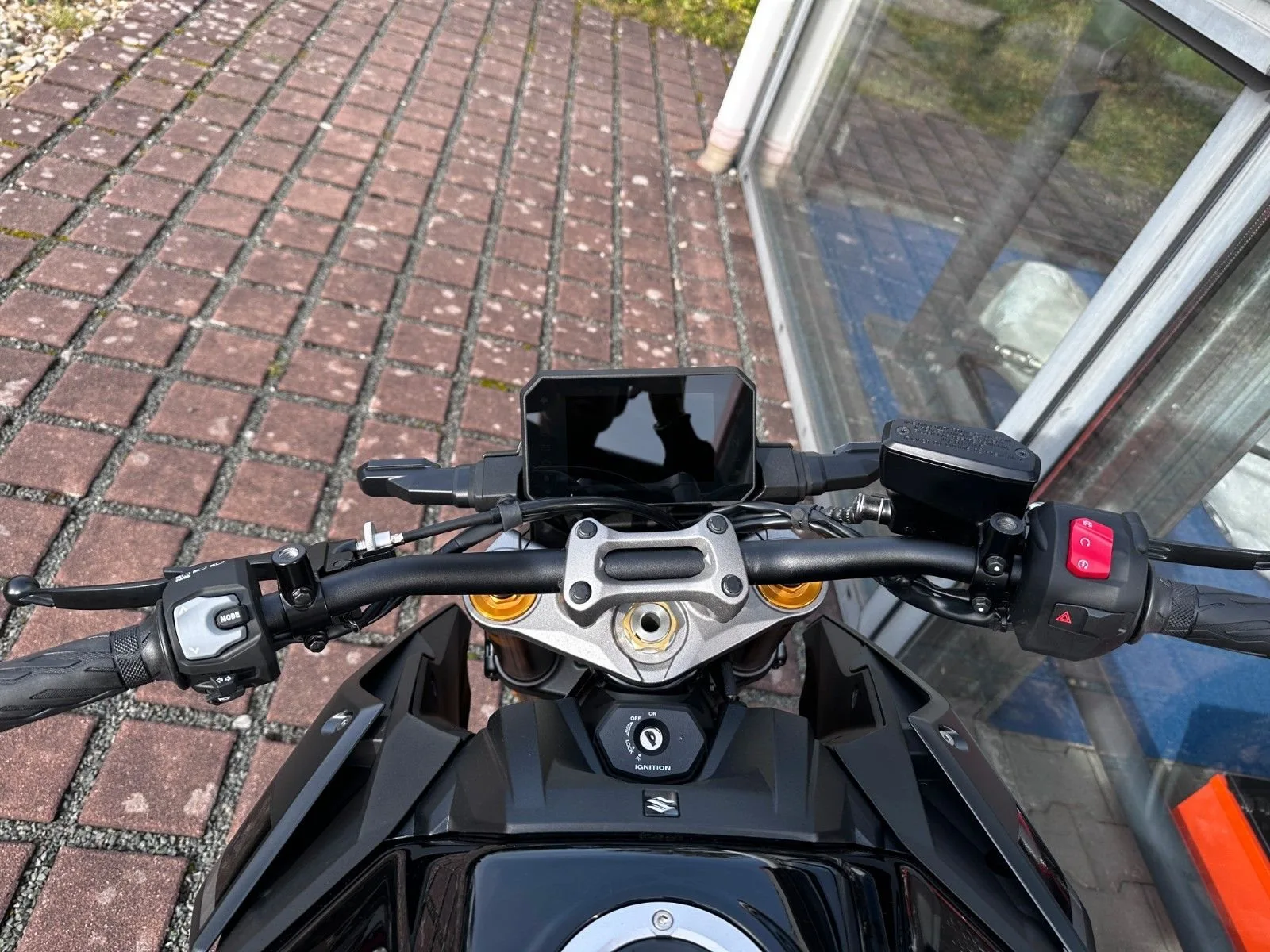 Suzuki GSX-S1000