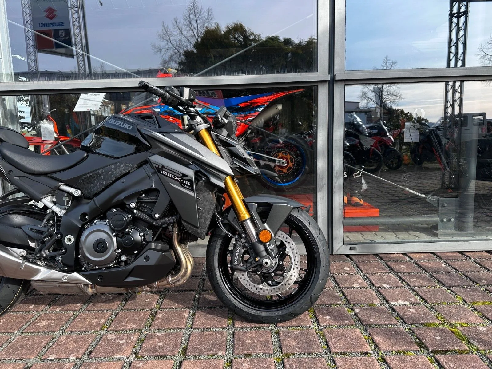 Suzuki GSX-S1000