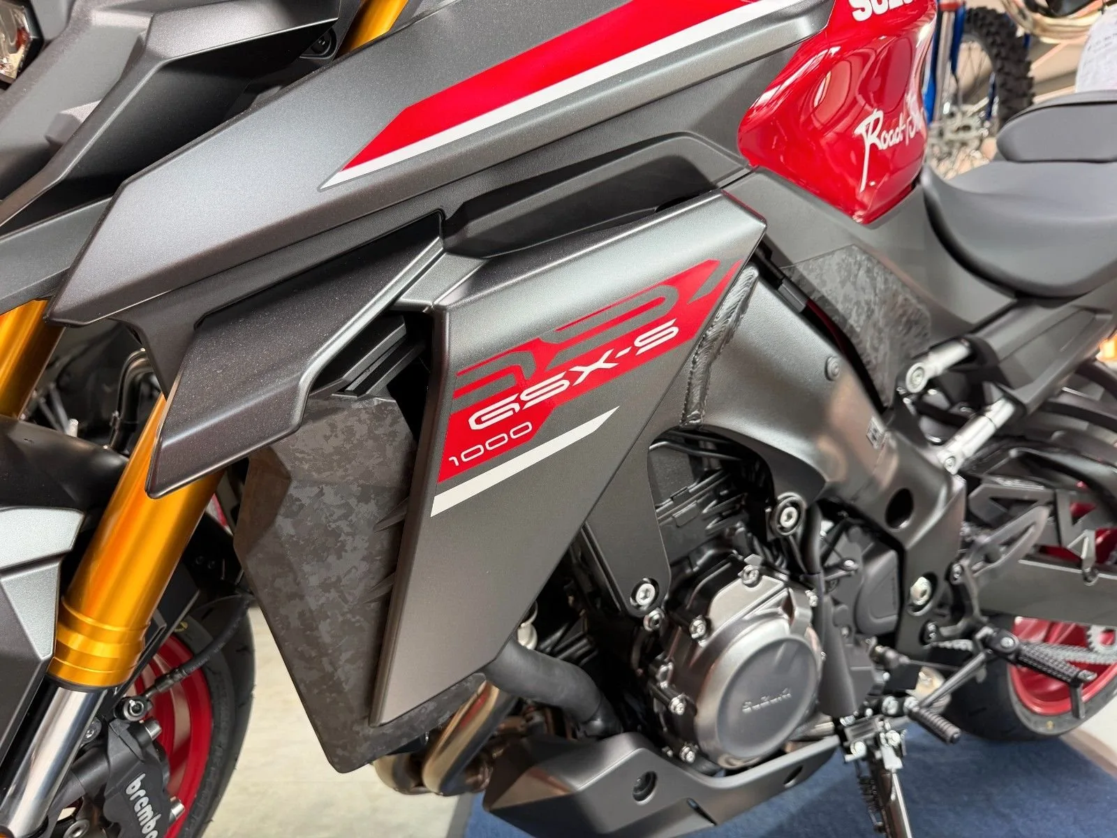 Suzuki GSX-S1000