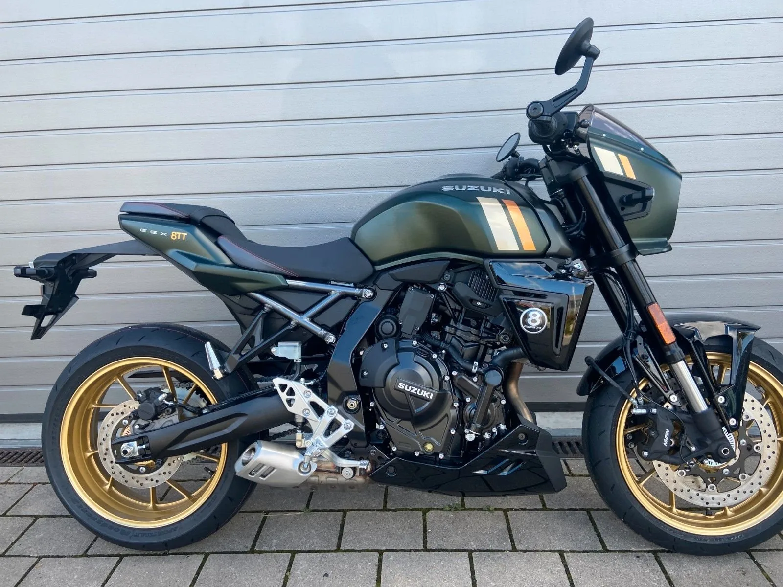 Suzuki GSX-8TT