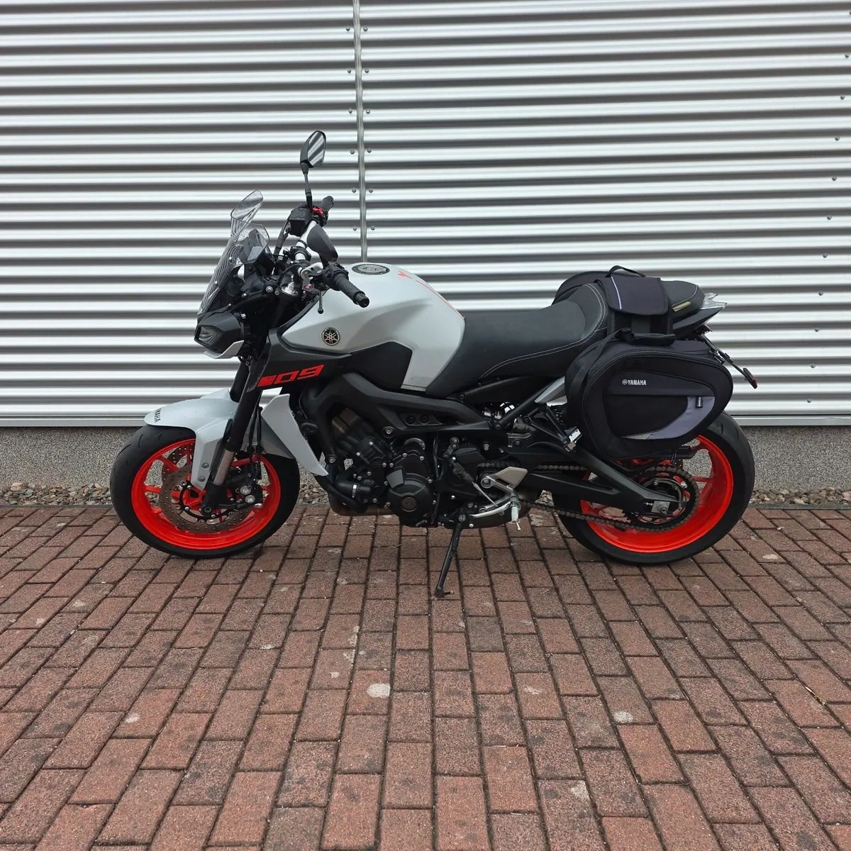 Yamaha MT-09