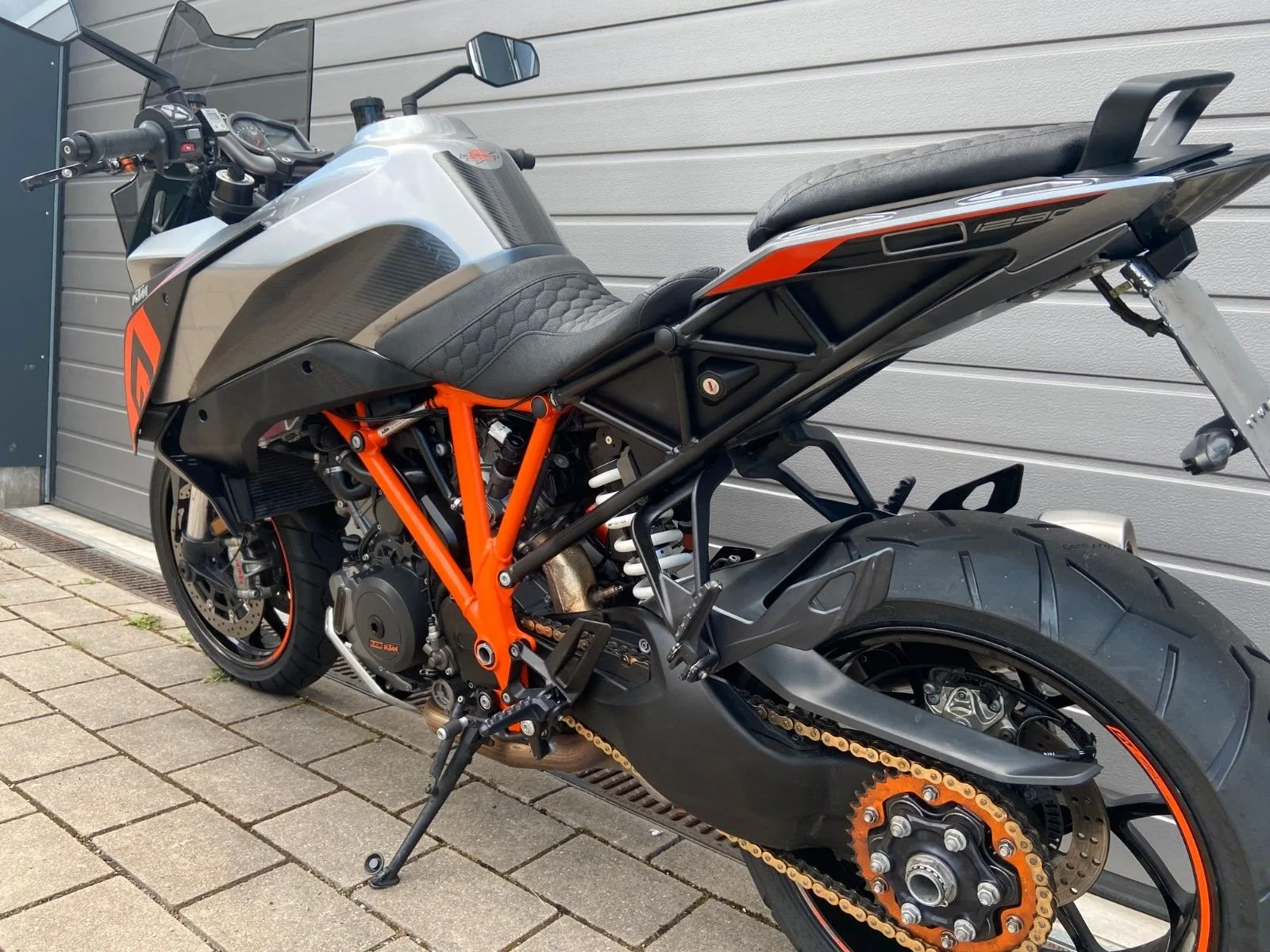 KTM 1290 Super Duke GT