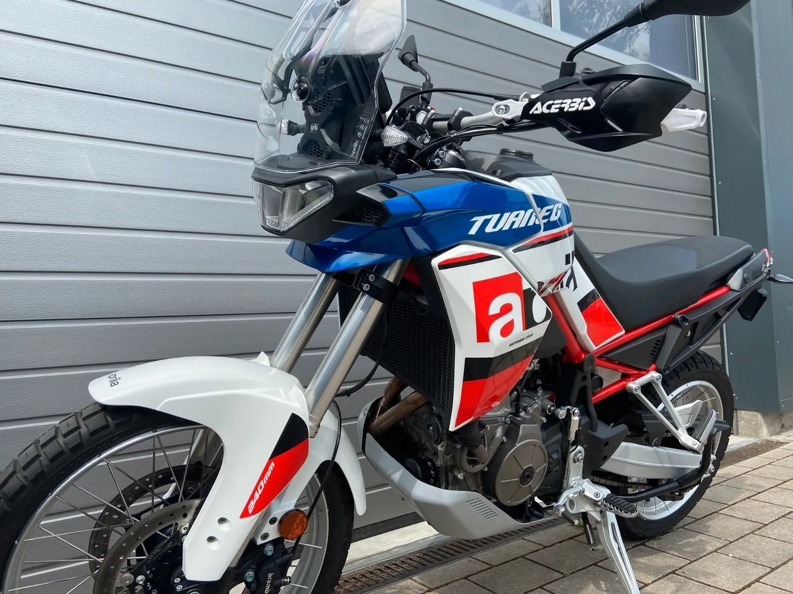 Aprilia Tuareg 660