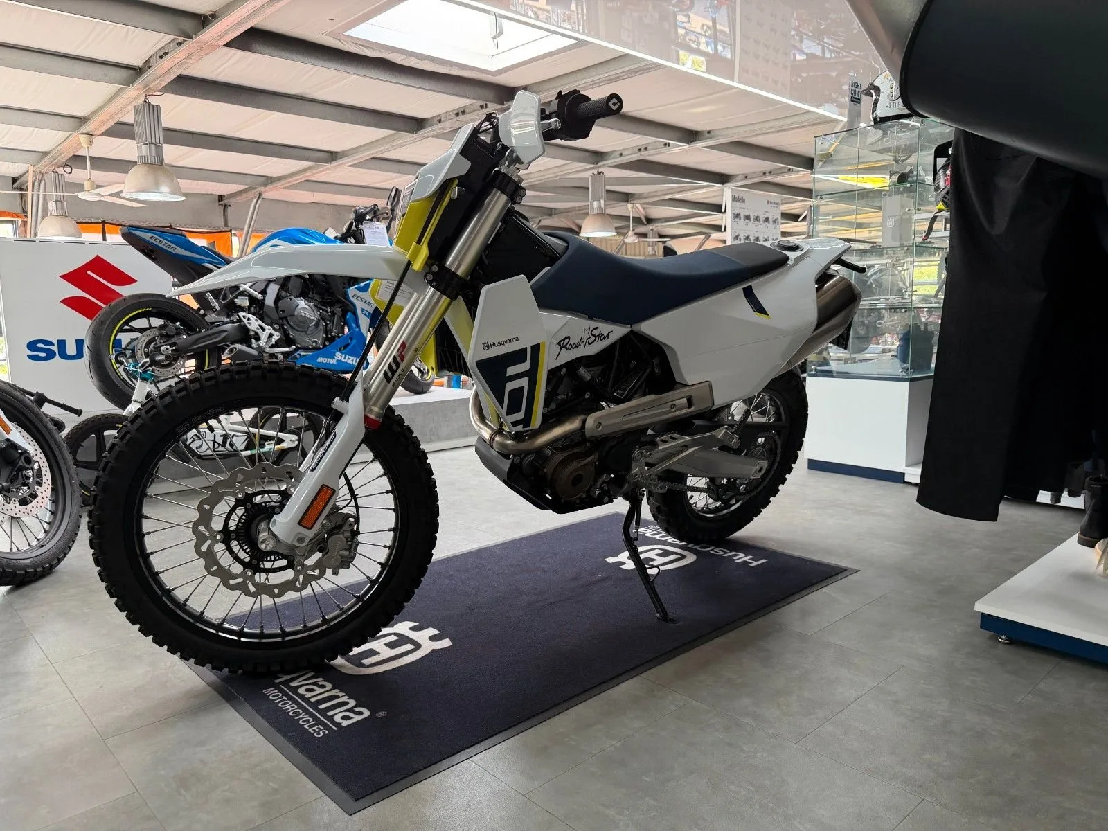 Husqvarna 701 Enduro