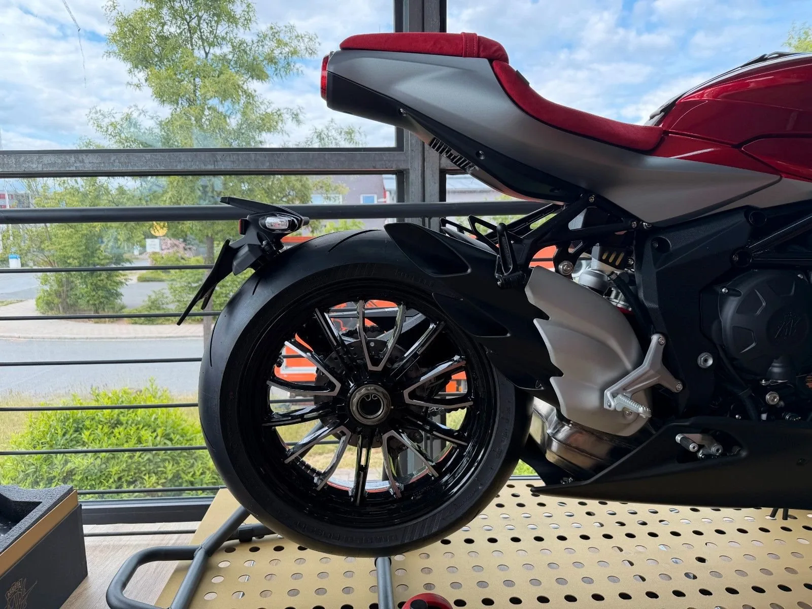 MV Agusta Superveloce S Ottantesimo