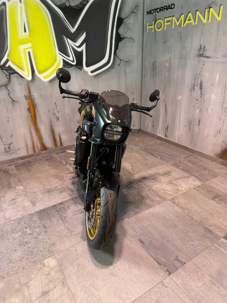 Suzuki GSX-8TT