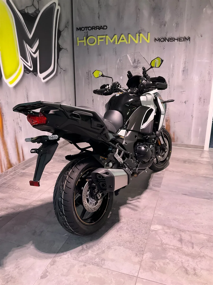 Kawasaki Versys 1100 SE Alle Farben und Versionen auf Anfrage