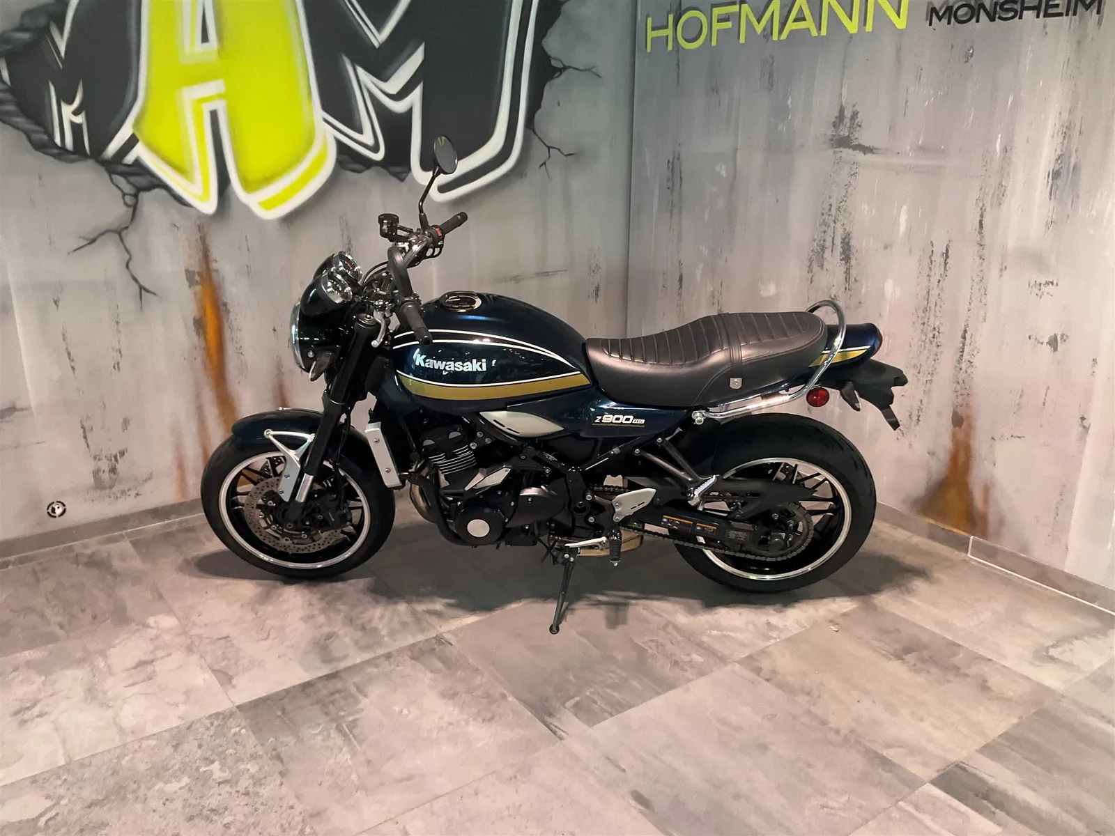 Kawasaki Z900 RS
