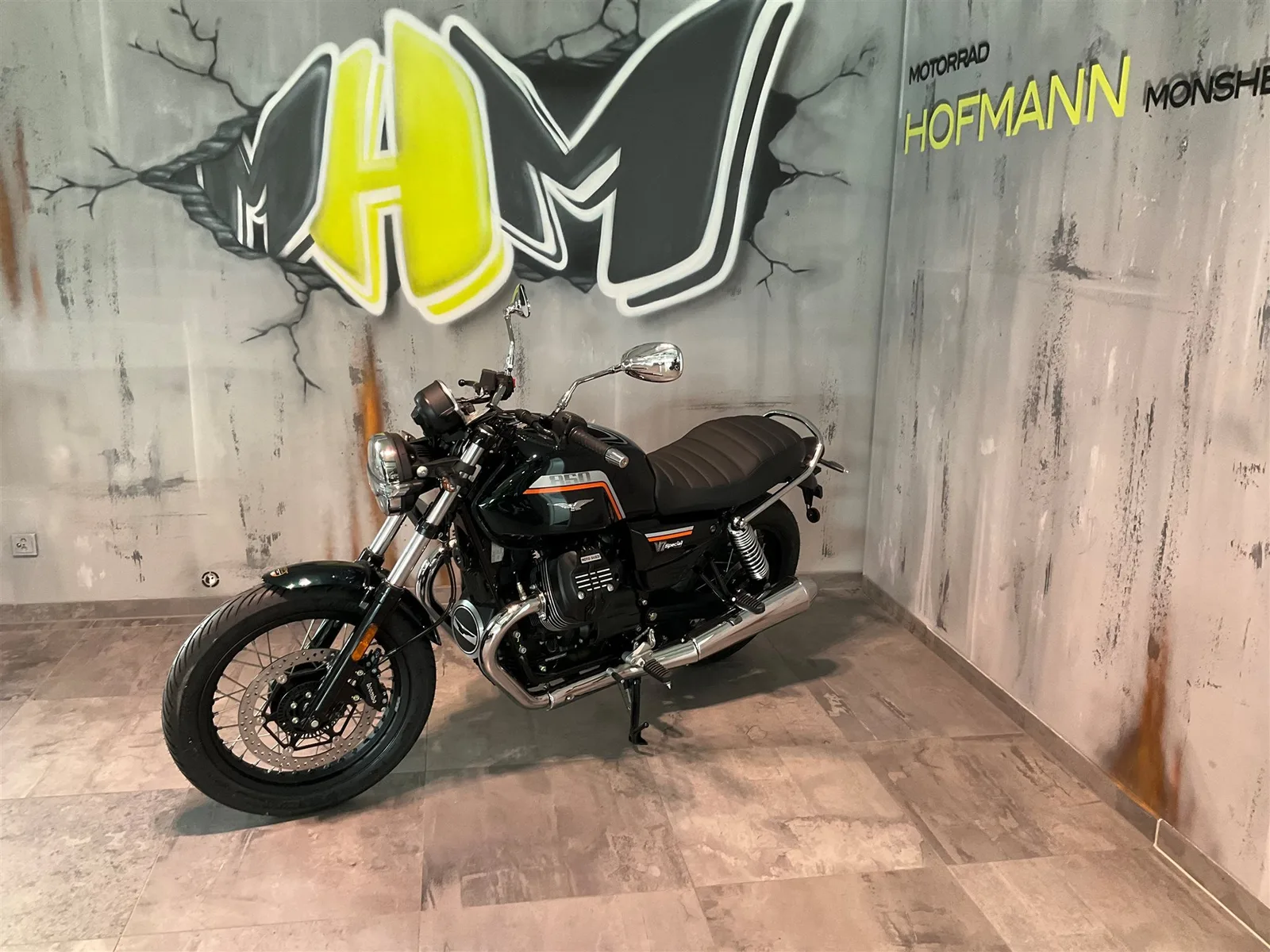 Moto Guzzi V7 Special Aktionspreis Promo