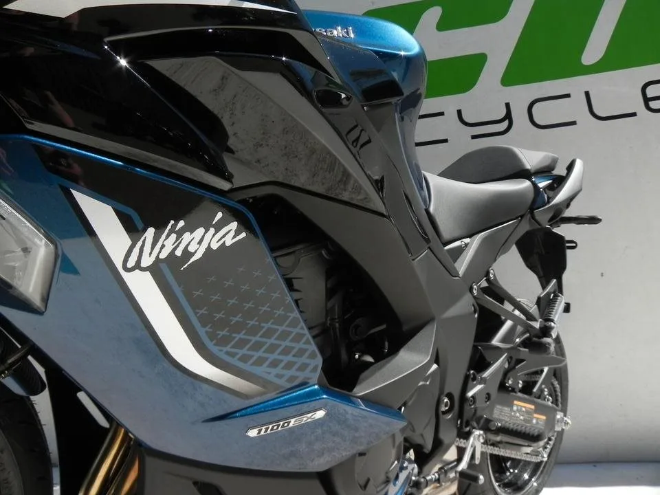 Kawasaki Ninja 1100SX SE