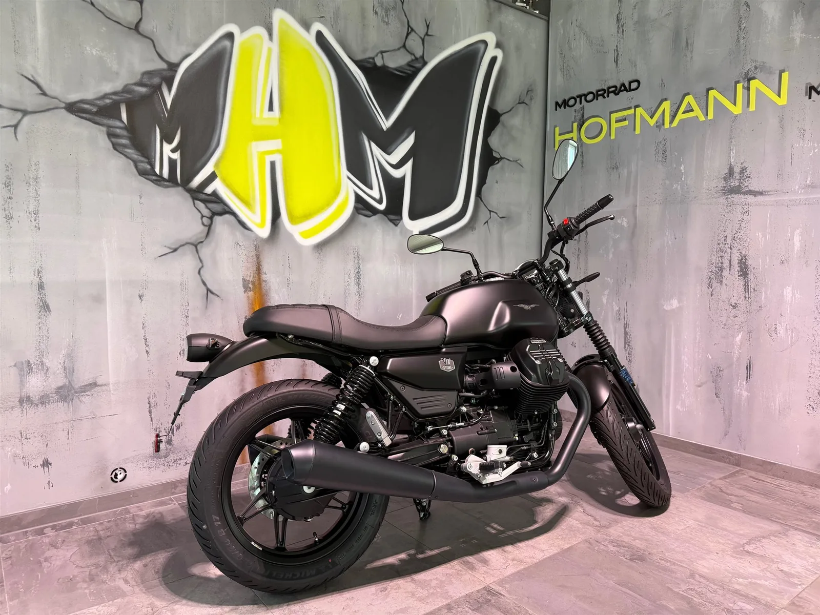 Moto Guzzi V7 Stone Aktionspreis Promo