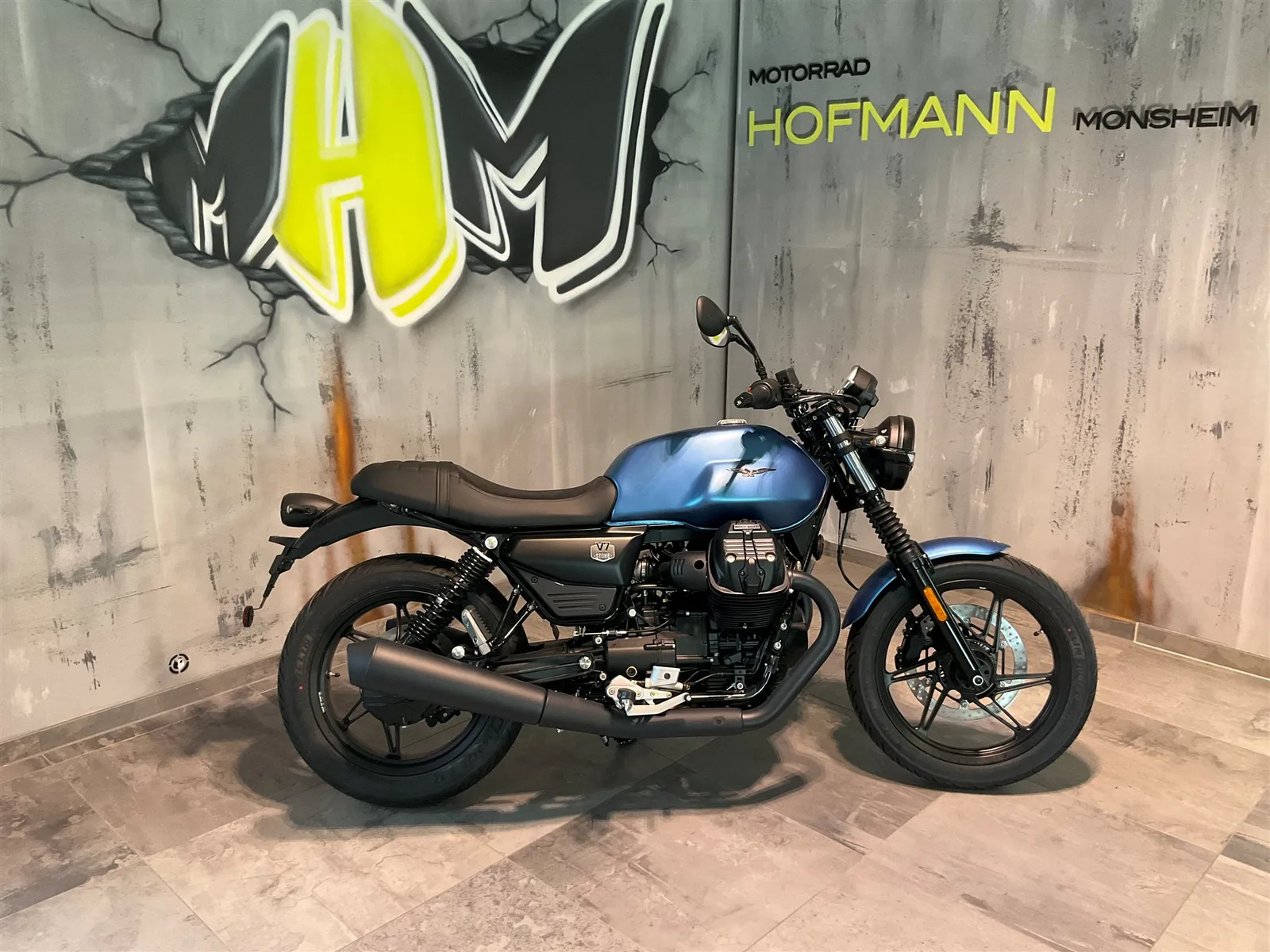 Moto Guzzi V7 Stone Aktionspreis Promo