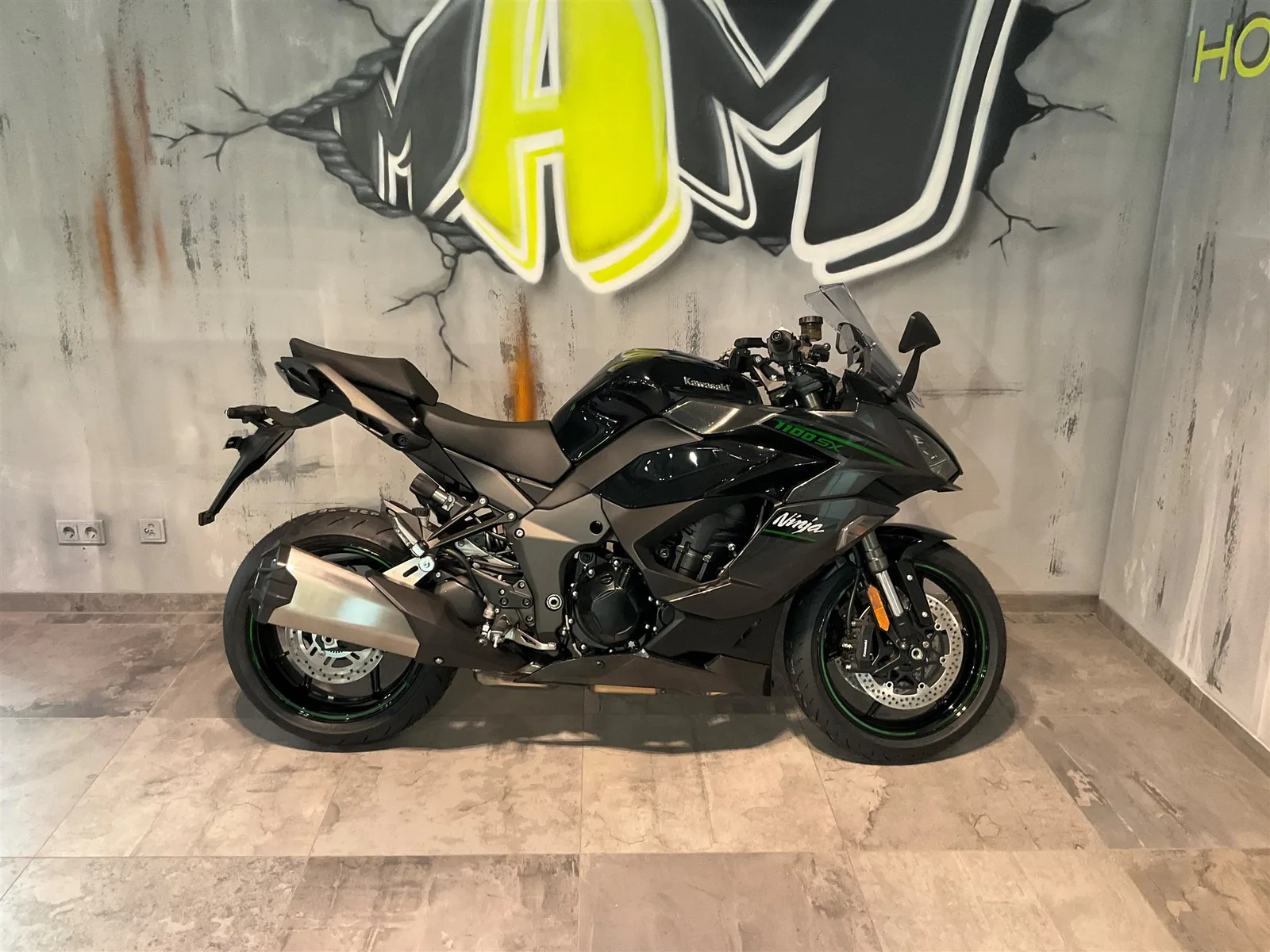 Kawasaki Ninja 1100SX Neu Eingetroffen !