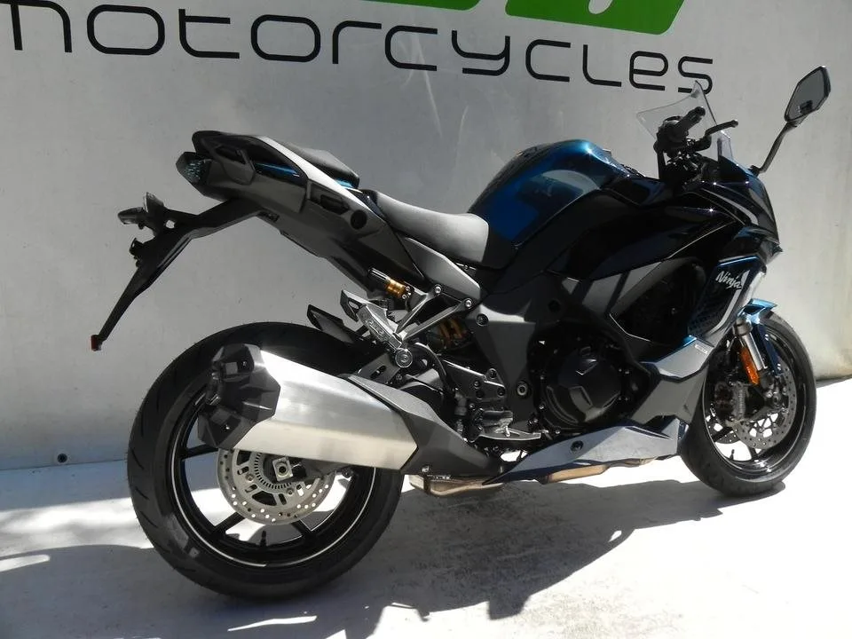 Kawasaki Ninja 1100SX SE