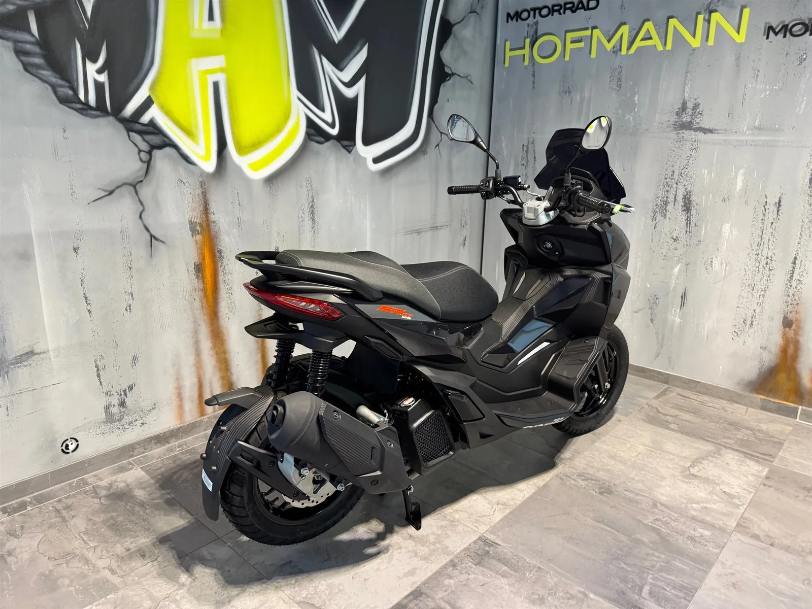 Aprilia SR GT ABS 125 Farben auf Anfrage
