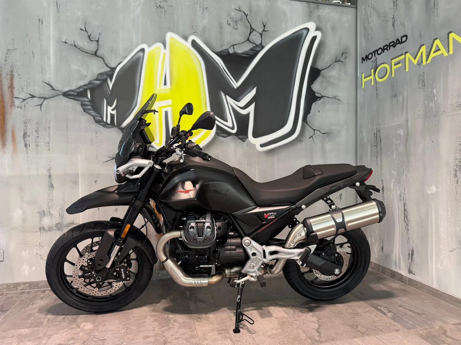 Moto Guzzi V85 Strada Inclusive Promo 1500€ alle Farben verfügbar