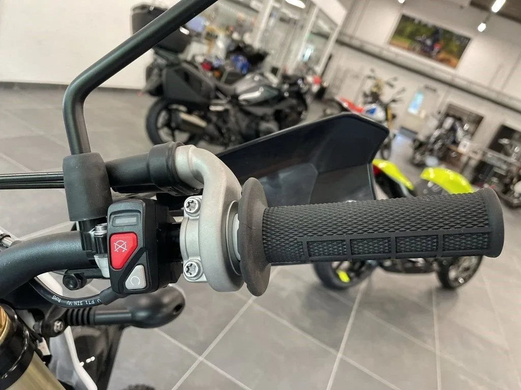 Triumph TF 450-E
