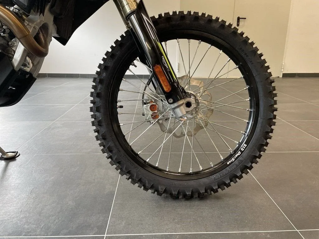 Triumph TF 450-E