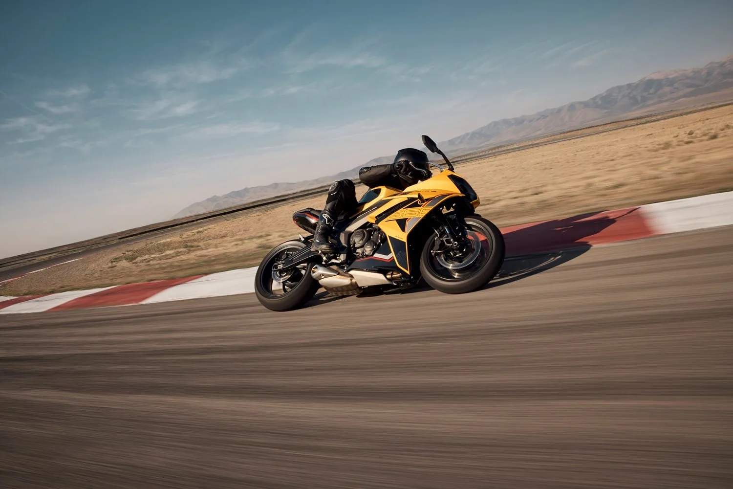 Triumph Daytona 660 - aufregende Triple-Performance