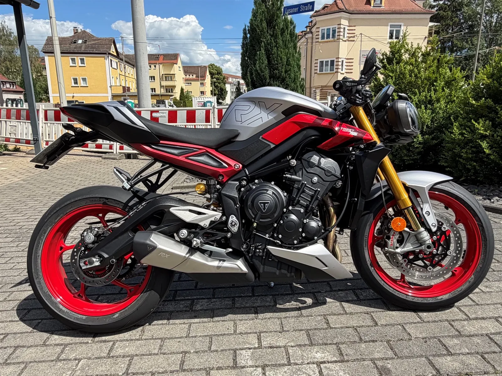 Triumph Street Triple 765 RX - ultimativer Streetfighter