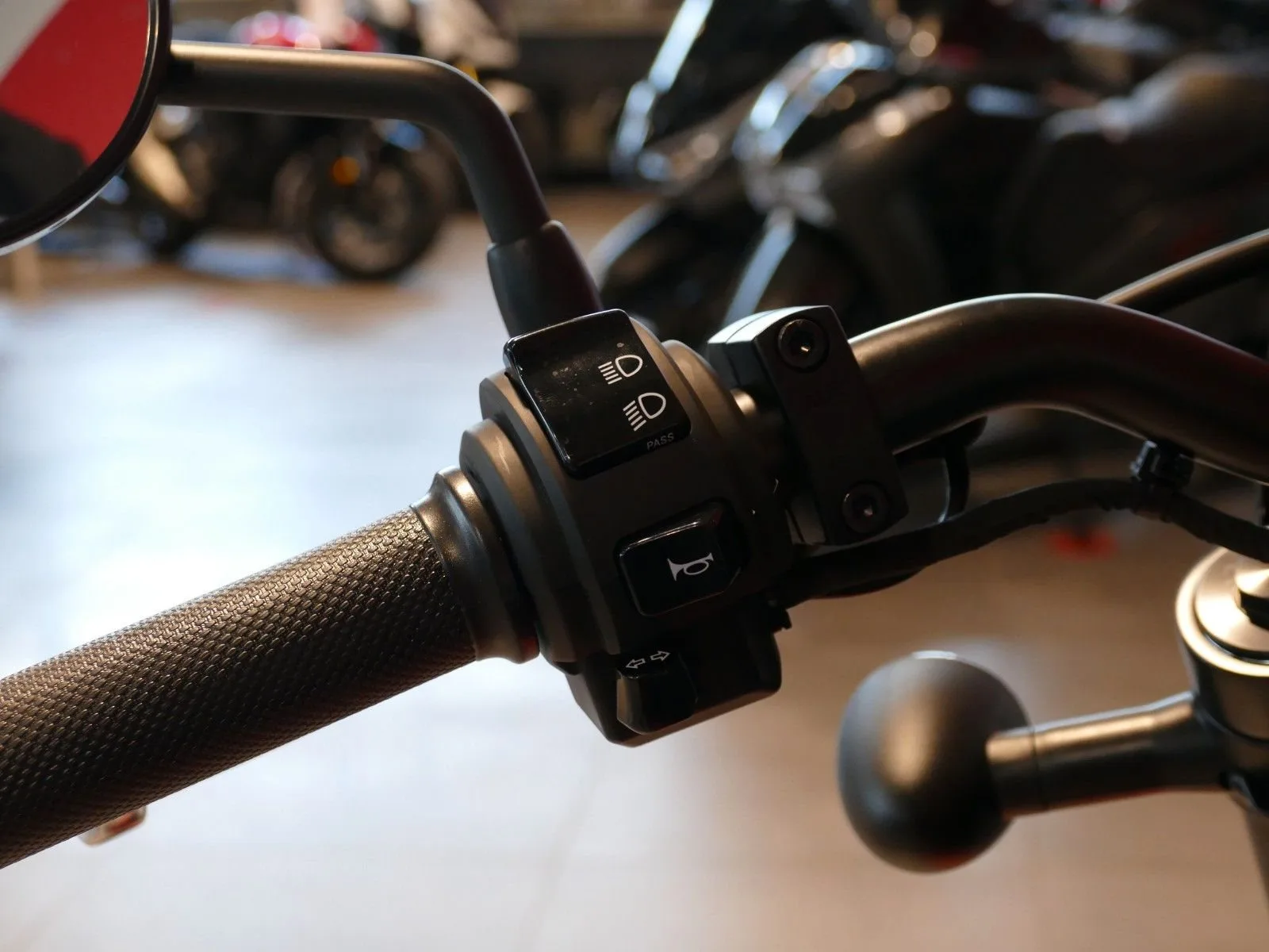 Honda CMX500 Rebel S