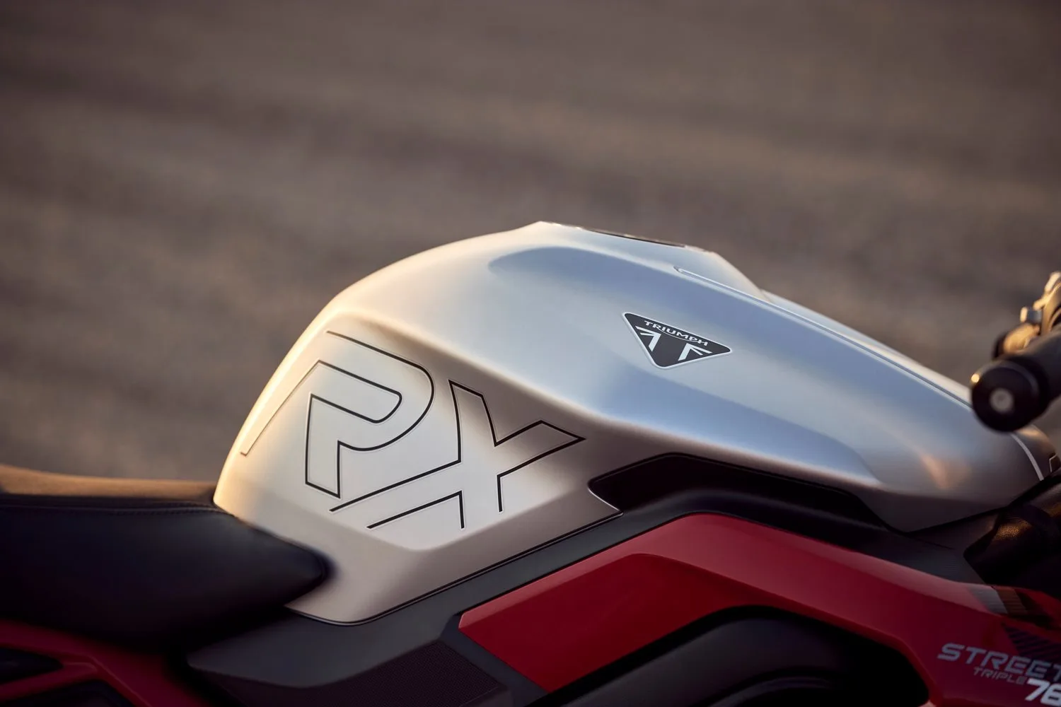 Triumph Street Triple 765 RX - ultimativer Streetfighter