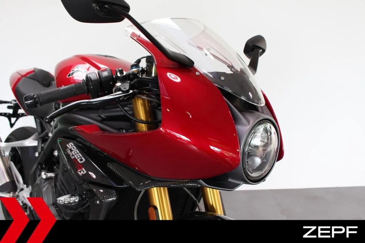 Triumph Speed Triple 1200 RR