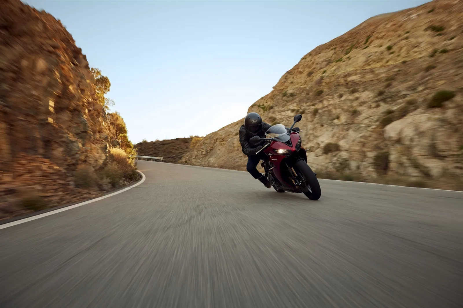 Triumph Daytona 660