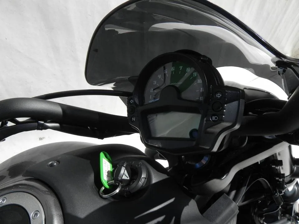 Kawasaki Vulcan S Cafe