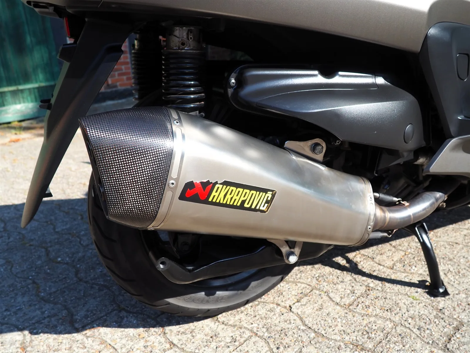 Yamaha Majesty 400 ABS Akrapovic Auspuff I Service + HU/ AU neu