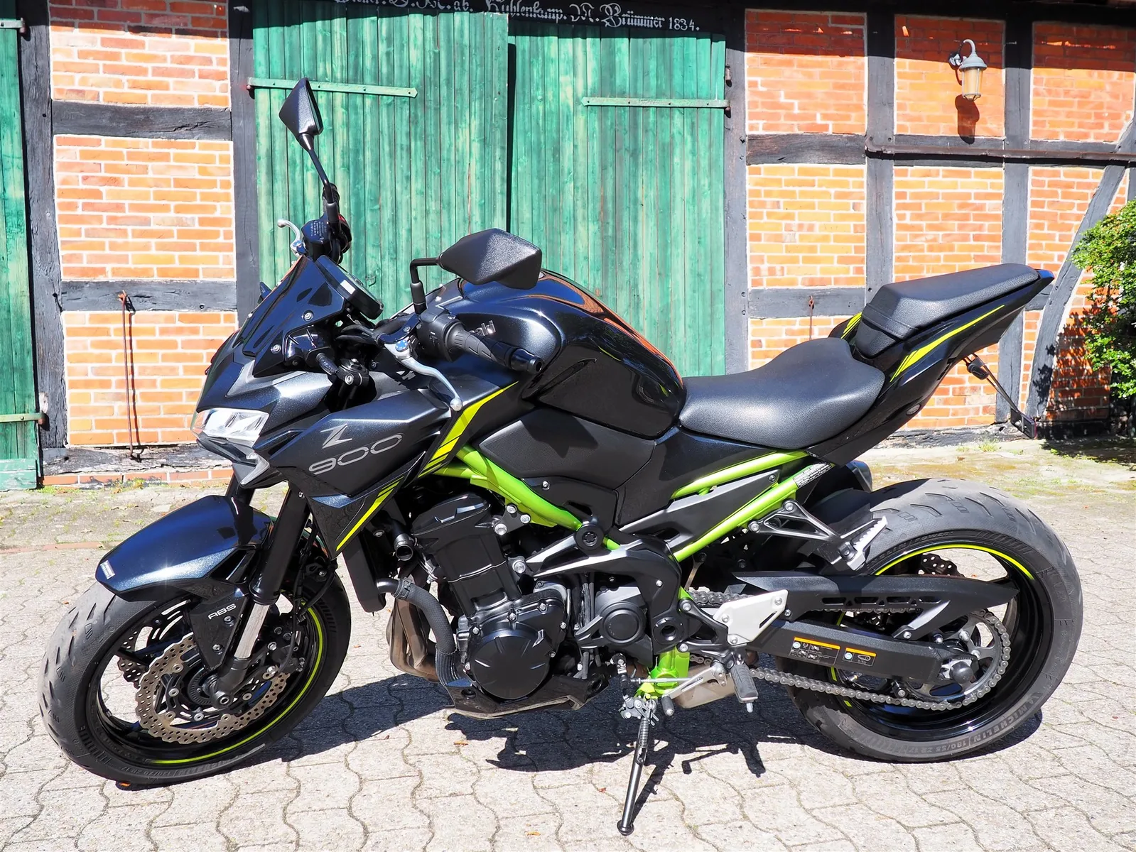 Kawasaki Z900 1. Hand I Scheckheftgepflegt bei Kawasaki I Top Zustand