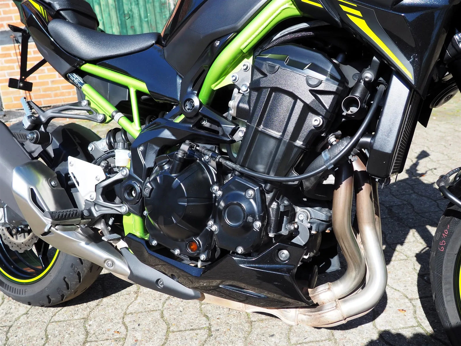 Kawasaki Z900 1. Hand I Scheckheftgepflegt bei Kawasaki I Top Zustand