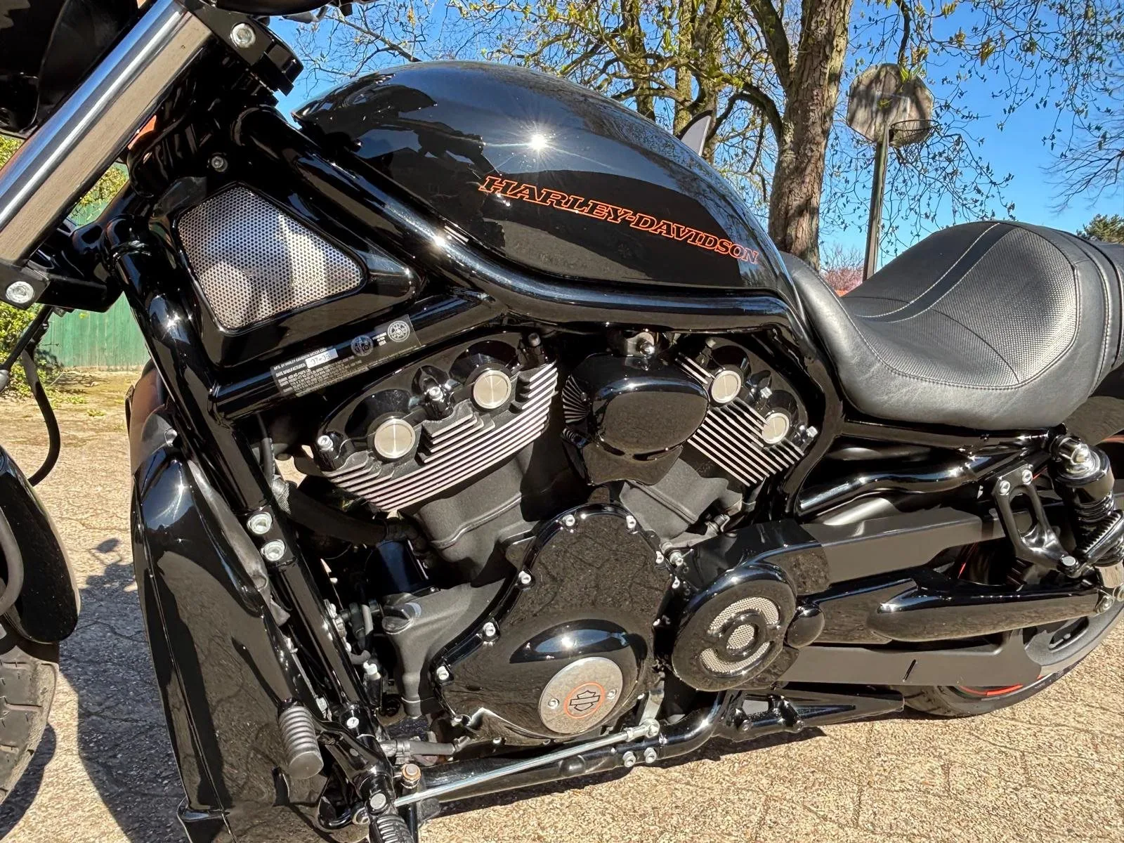 Harley-Davidson Night Rod Special VRSCDX Originalzustand! Service + HU/ AU neu! 16.309 Mls!