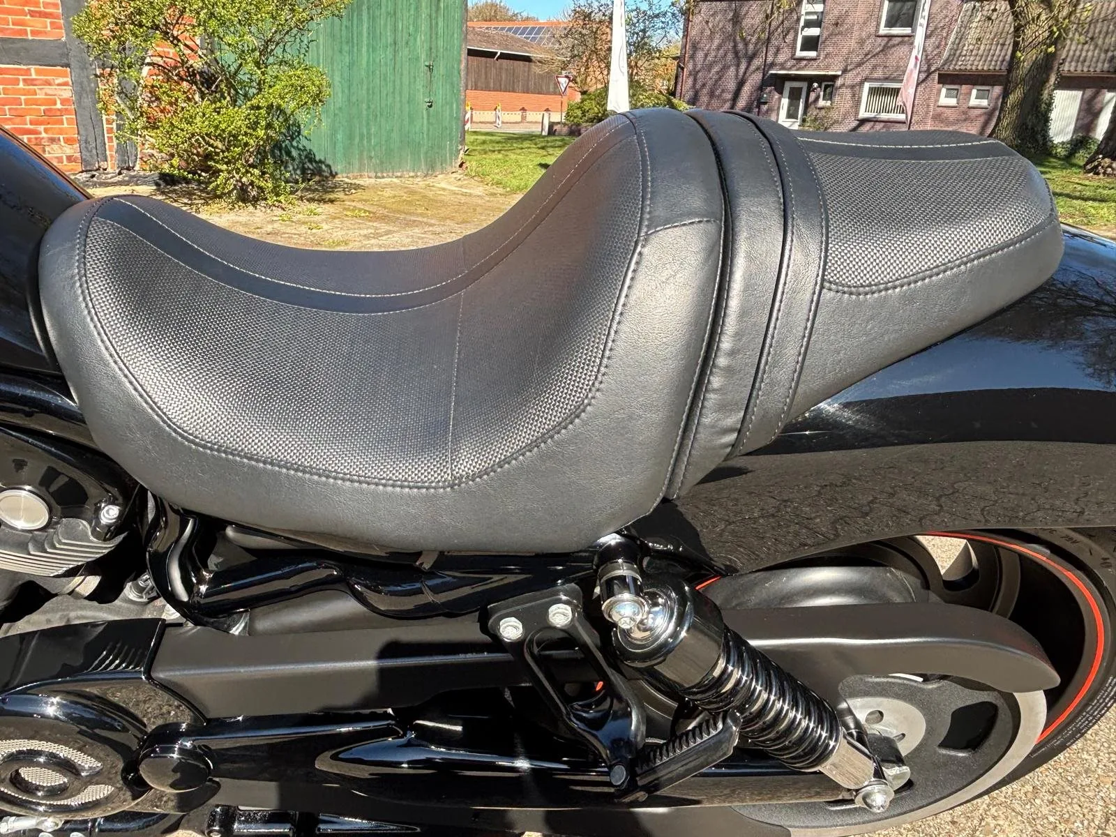 Harley-Davidson Night Rod Special VRSCDX Originalzustand! Service + HU/ AU neu! 16.309 Mls!