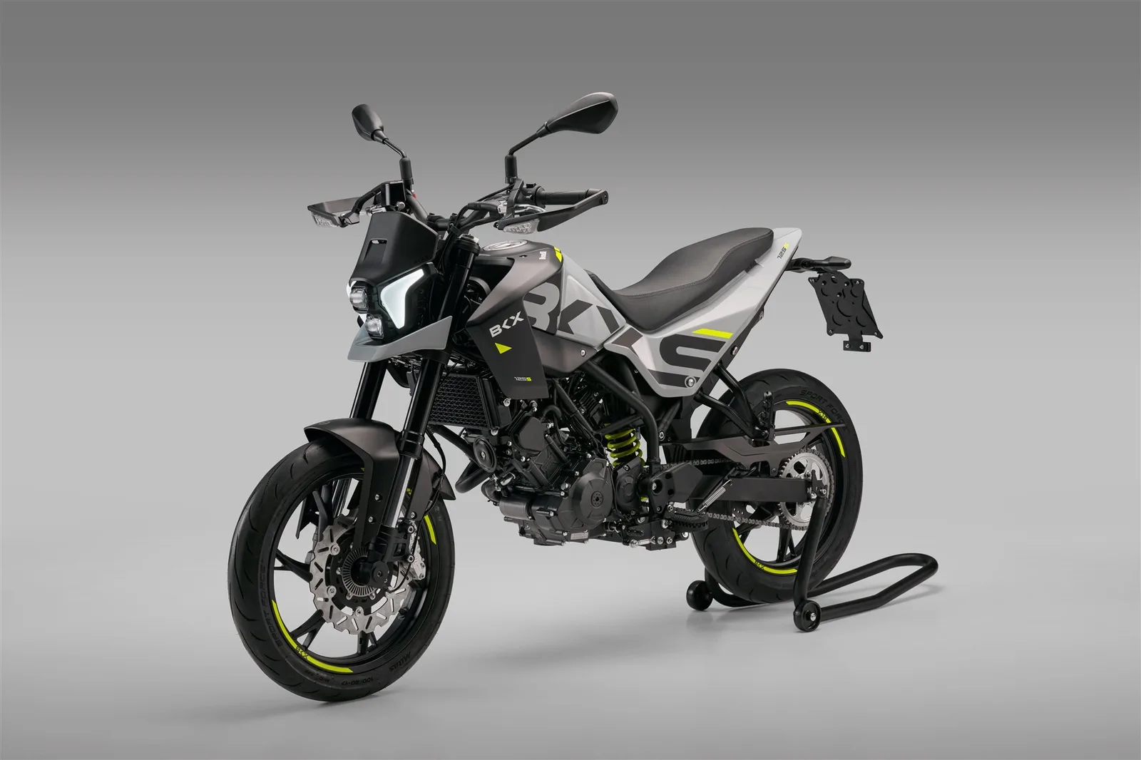Benelli BKX 125 S ABS! Volle 15 PS! B196