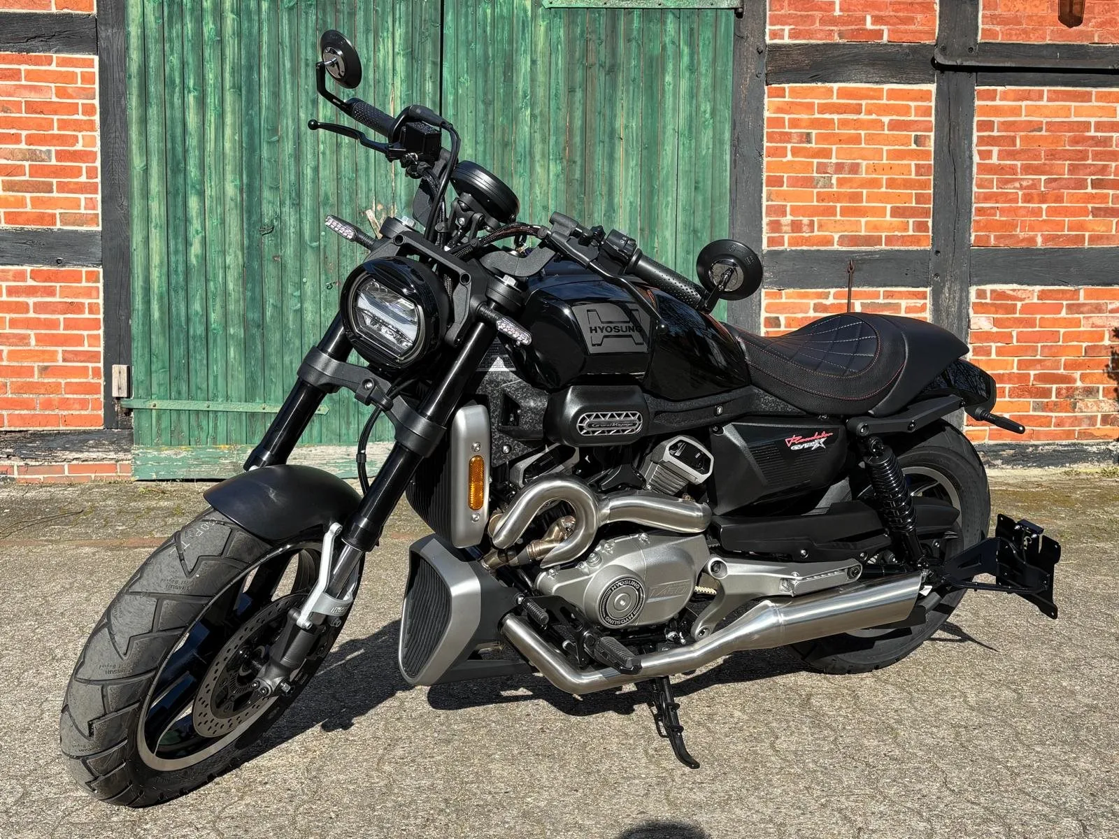 Hyosung GV 125 X ABS inkl. Umbau Kennzeichenhalter I B196