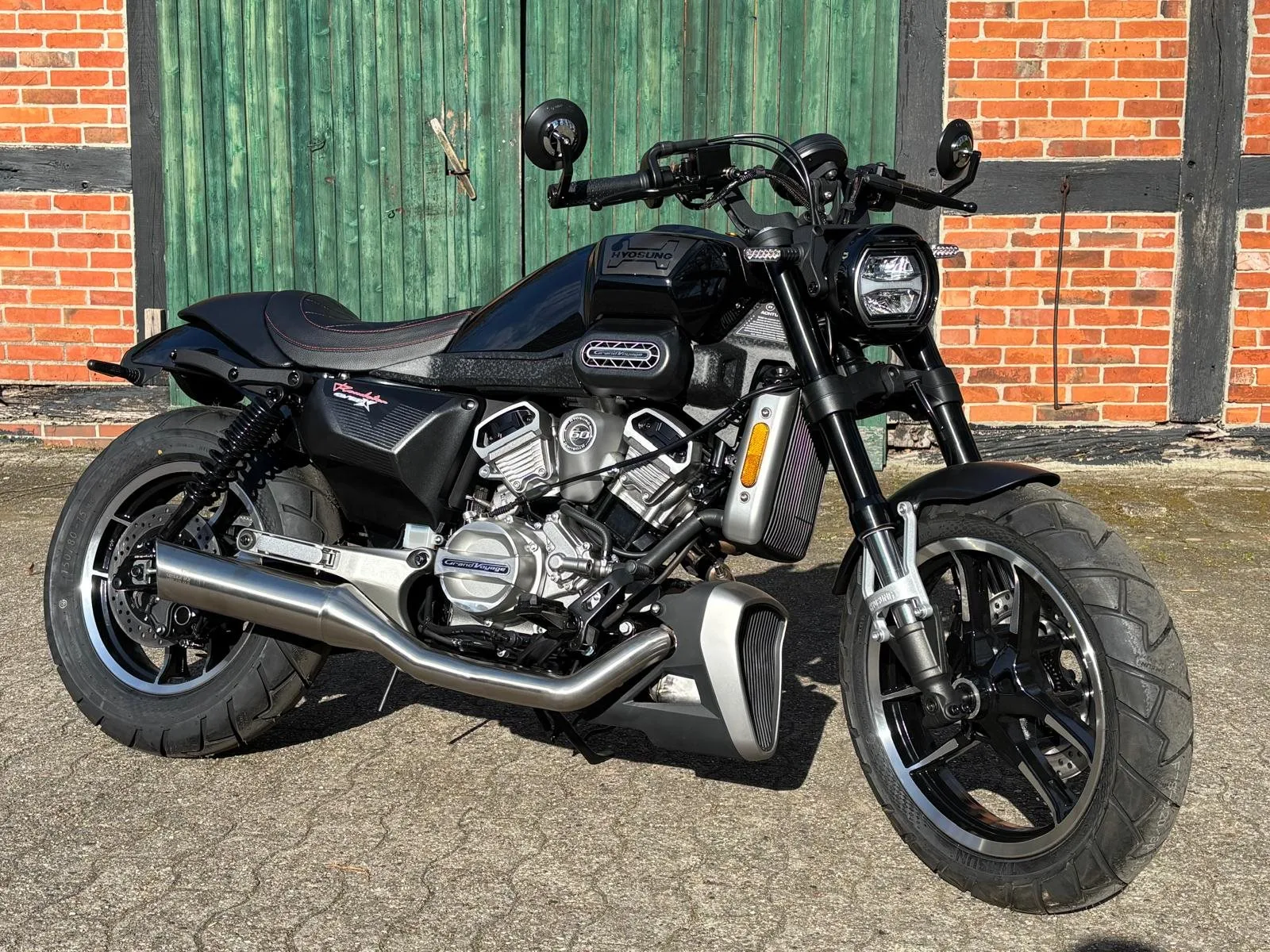 Hyosung GV 125 X ABS inkl. Umbau Kennzeichenhalter I B196