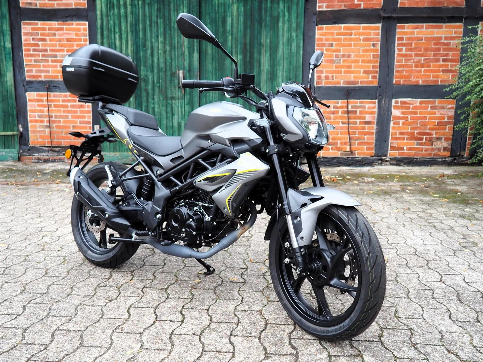 Benelli BN 125 1.Hand I Nur 2.126 Km I Service + HU/ AU neu