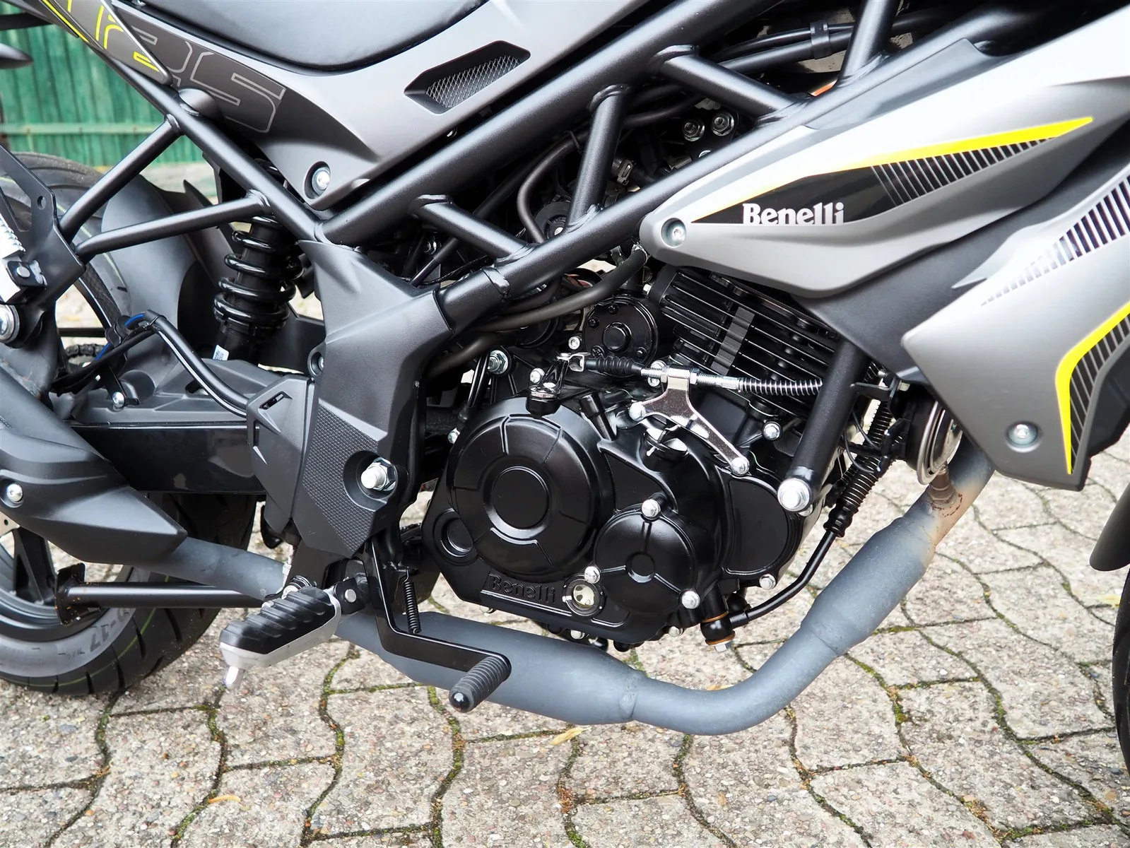 Benelli BN 125 1.Hand I Nur 2.126 Km I Service + HU/ AU neu