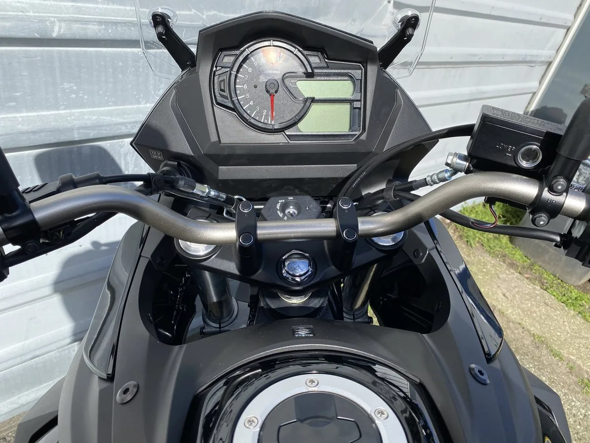 Suzuki V-Strom 650