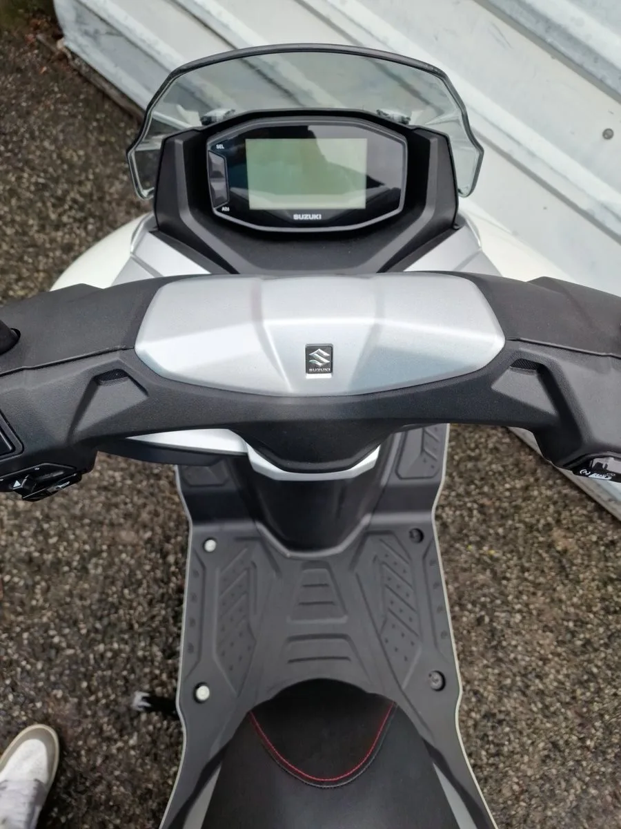 Suzuki Burgman Street 125EX