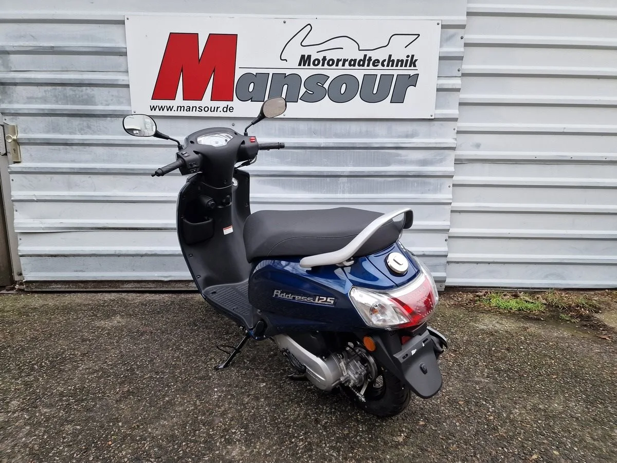 Suzuki UE 125