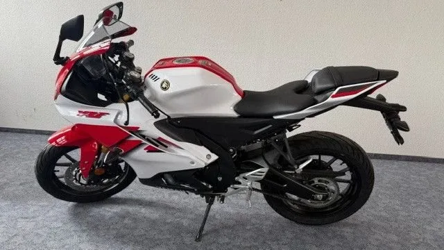 Yamaha R125