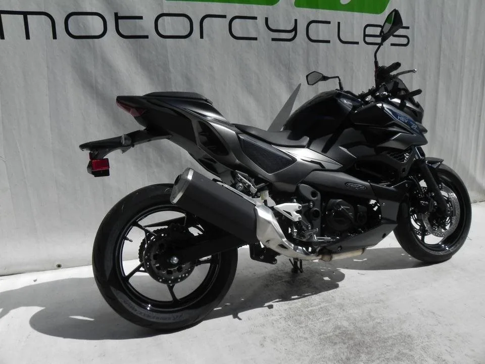 Kawasaki Z7 Hybrid