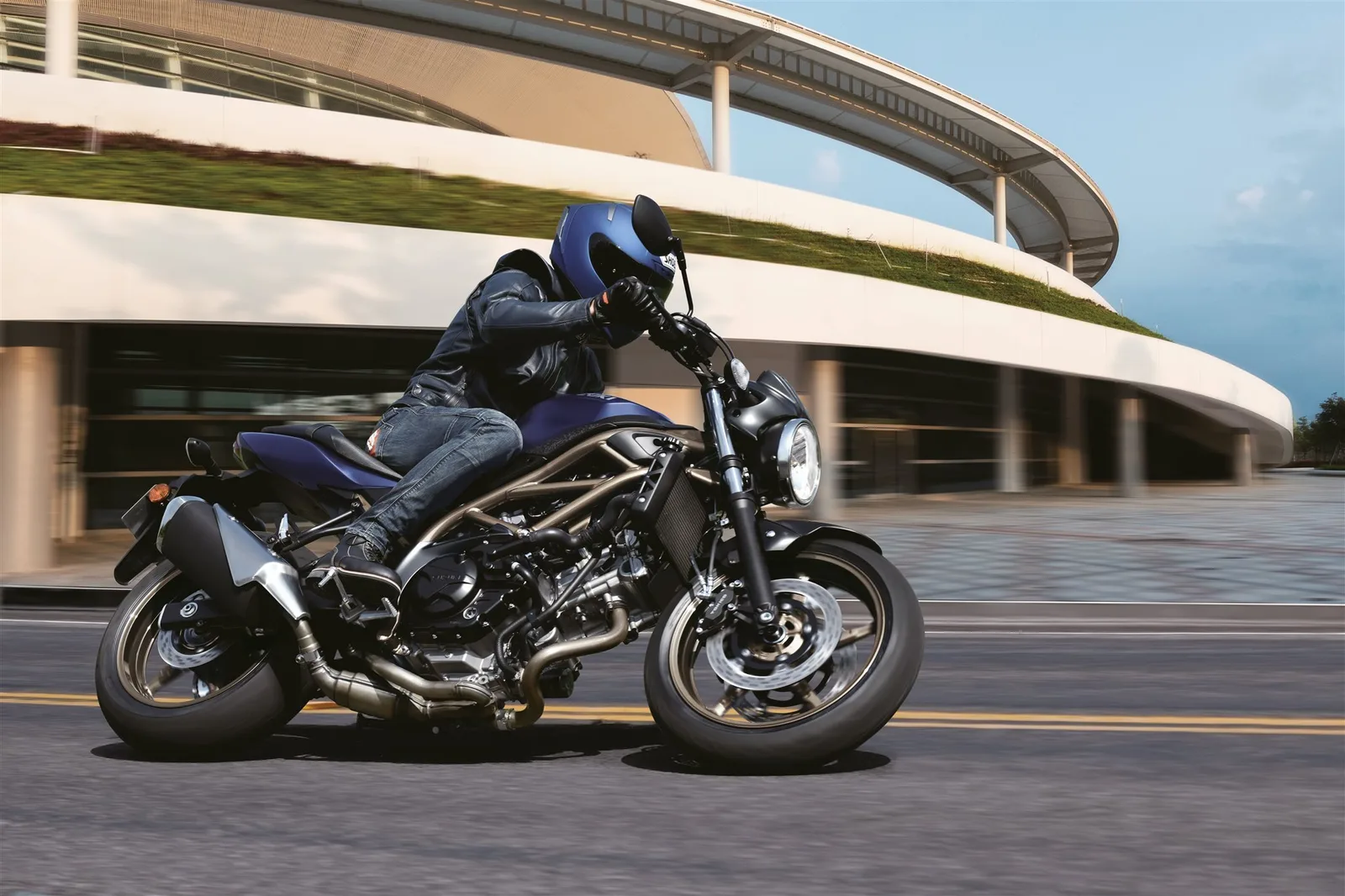 Suzuki SV650 inkl. Fracht + Nebenkosten - 4 Jahre Garantie